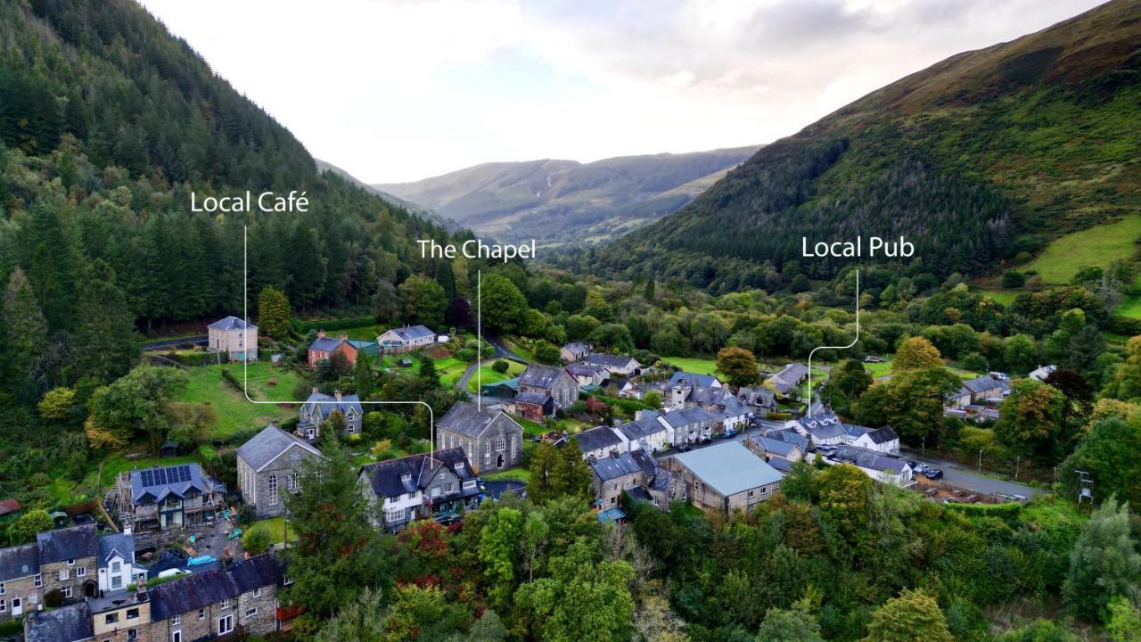 Finest Retreats - Luxury Converted Chapel With Hot Tub & Games Room Dinas Mawddwy Exterior photo